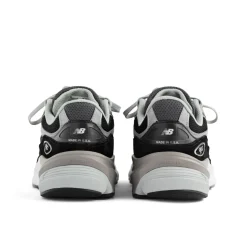 Athletic Shoes For Men*XLfeet Inc. New Balance 990v6 Men's Running Shoe - Black/White